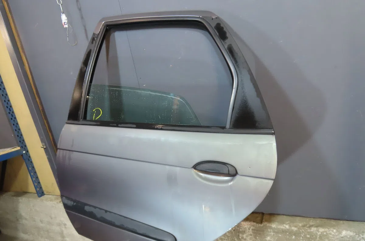 Porte arrière gauche Renault SCÉNIC I Monospace (JA0-1_, FA0_) 1.9 dti (ja1u) (2001-2003) occasion