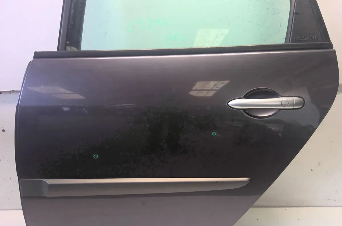 Porte arrière gauche Renault SCÉNIC II (JM0-1_) 1.9 dci (jm0g, jm12, jm1g, jm2c) (2003-2006) occasion