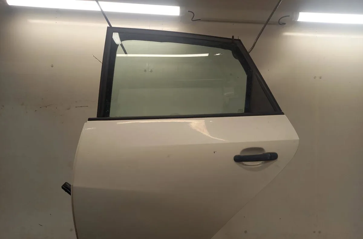 Porte arrière gauche SEAT IBIZA 4 ST PHASE 1 BREAK occasion