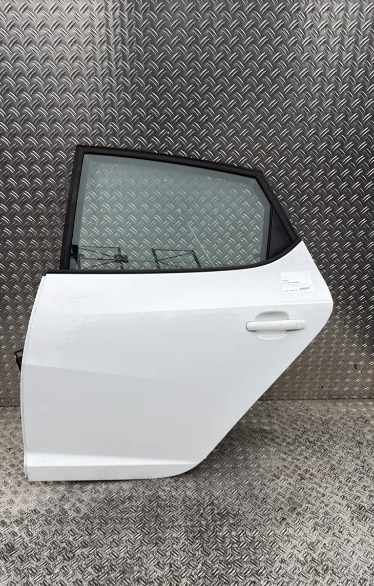 Porte arrière gauche Seat IBIZA IV (6J5, 6P1) 1.0 tsi (2015-2017) occasion