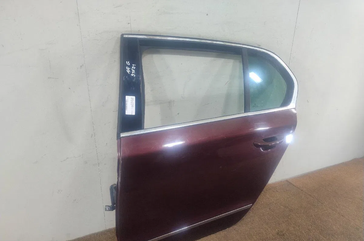 Porte arrière gauche SKODA SUPERB 2 PHASE 1 occasion