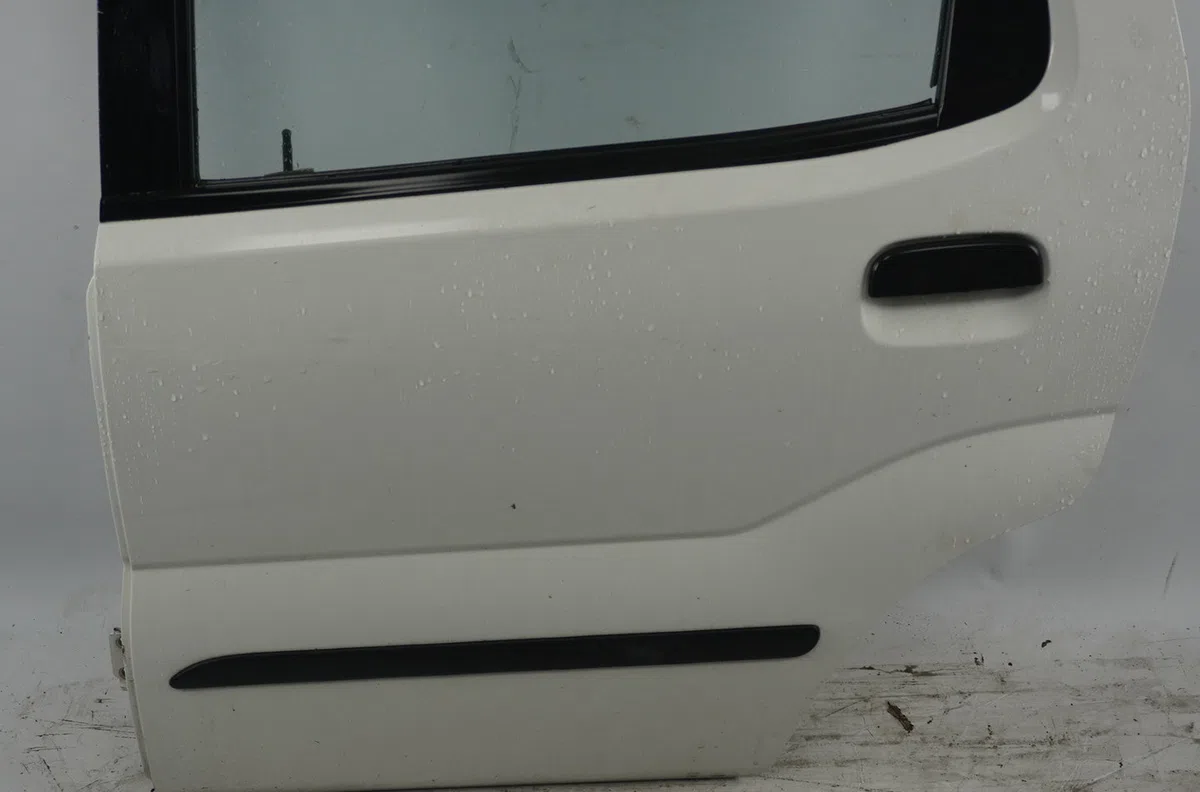 Porte arrière gauche Suzuki IGNIS I (FH) 1.3 4wd (rg413) (2000-2003) occasion