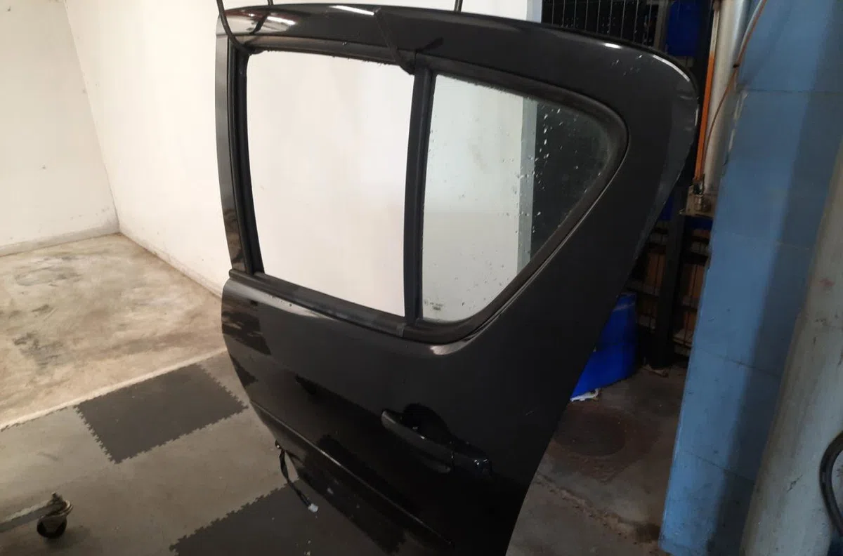 Porte arrière gauche SUZUKI SPLASH occasion