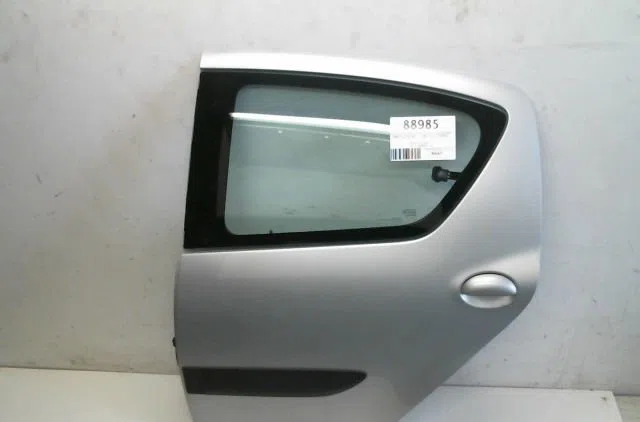 Porte arrière gauche Toyota AYGO (_B1_) 1.0 (kgb10_) (2005-2014) 5 portes occasion