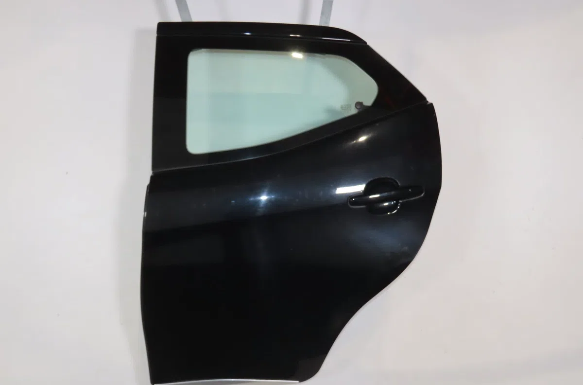 Porte arrière gauche Toyota AYGO (_B4_) 1.0 (kgb40) (2014) occasion