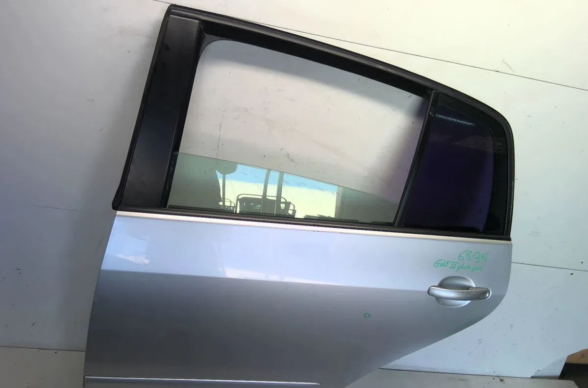 Porte arrière gauche Volkswagen GOLF PLUS V (5M1, 521) 2.0 tdi 16v (2005-2013) 5 portes occasion