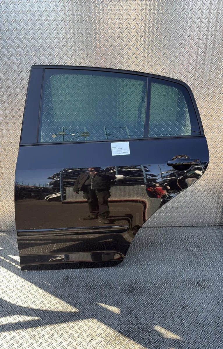 Porte arrière gauche Volkswagen GOLF PLUS V (5M1, 521) 2.0 tdi (2005-2013) occasion