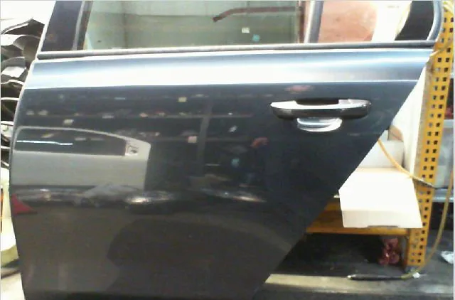 Porte arrière gauche Volkswagen GOLF VI (5K1) 2.0 tdi (2008-2013) occasion