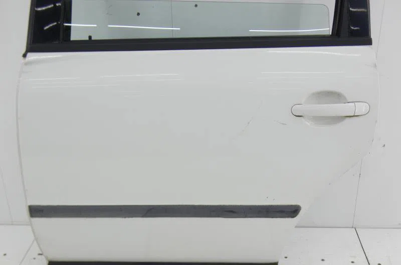 Porte arrière gauche VOLKSWAGEN PASSAT 4 PHASE 1 BREAK occasion