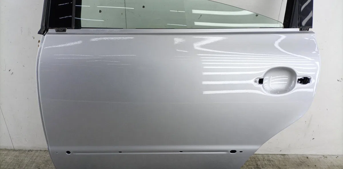 Porte arrière gauche VOLKSWAGEN PASSAT 4 PHASE 2 BREAK occasion