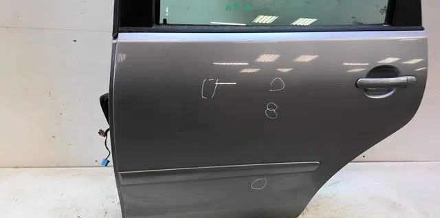 Porte arrière gauche Volkswagen POLO (9N_, 9A_) 1.4 tdi (2001-2005) 5 portes occasion