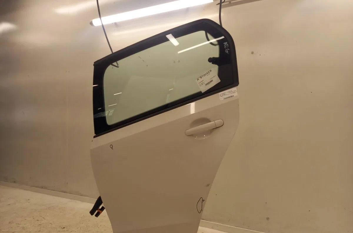 Porte arrière gauche VOLKSWAGEN UP PHASE 1 occasion