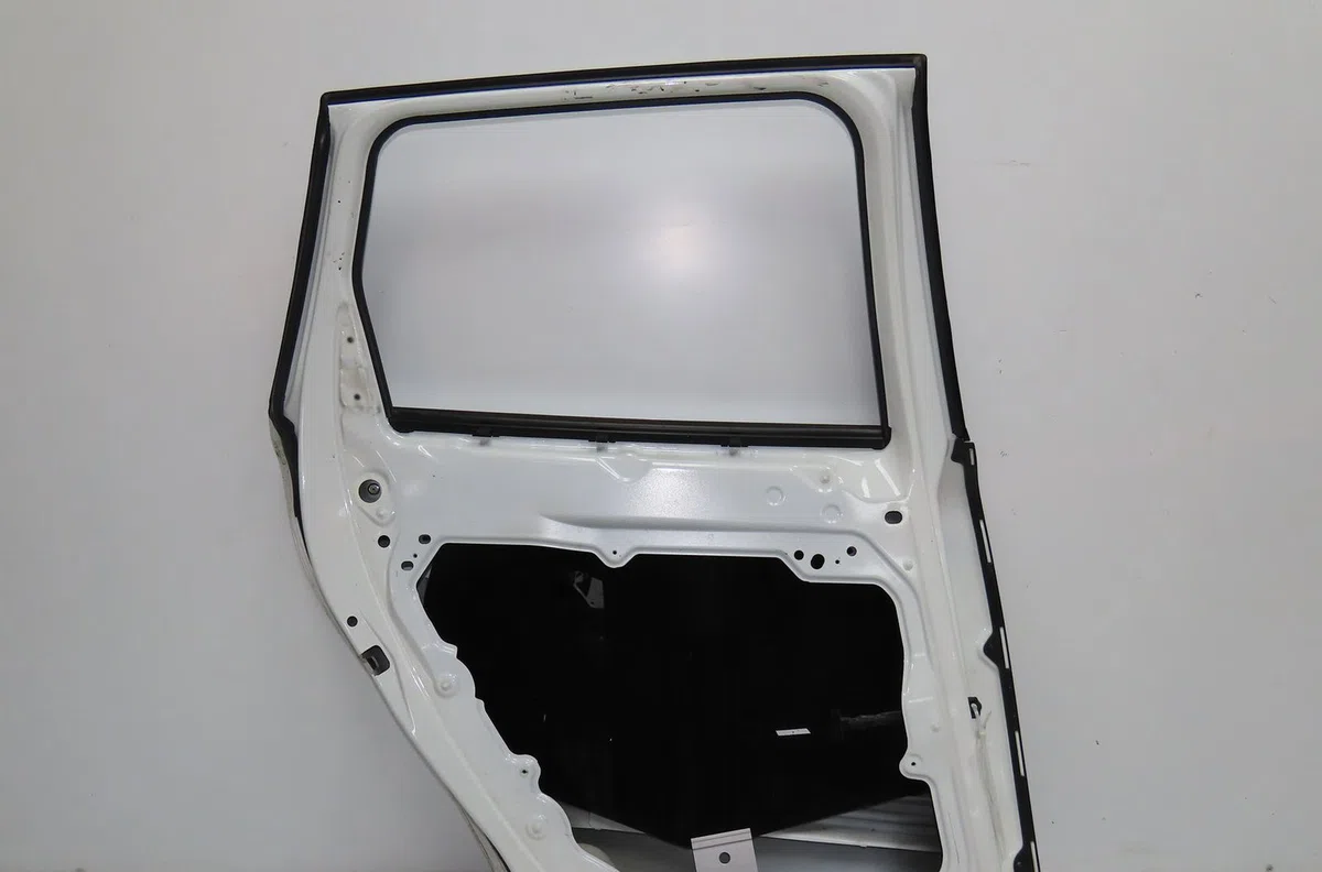 Porte arrière gauche Volvo XC60 I SUV (156) D3 (2012-2015) occasion