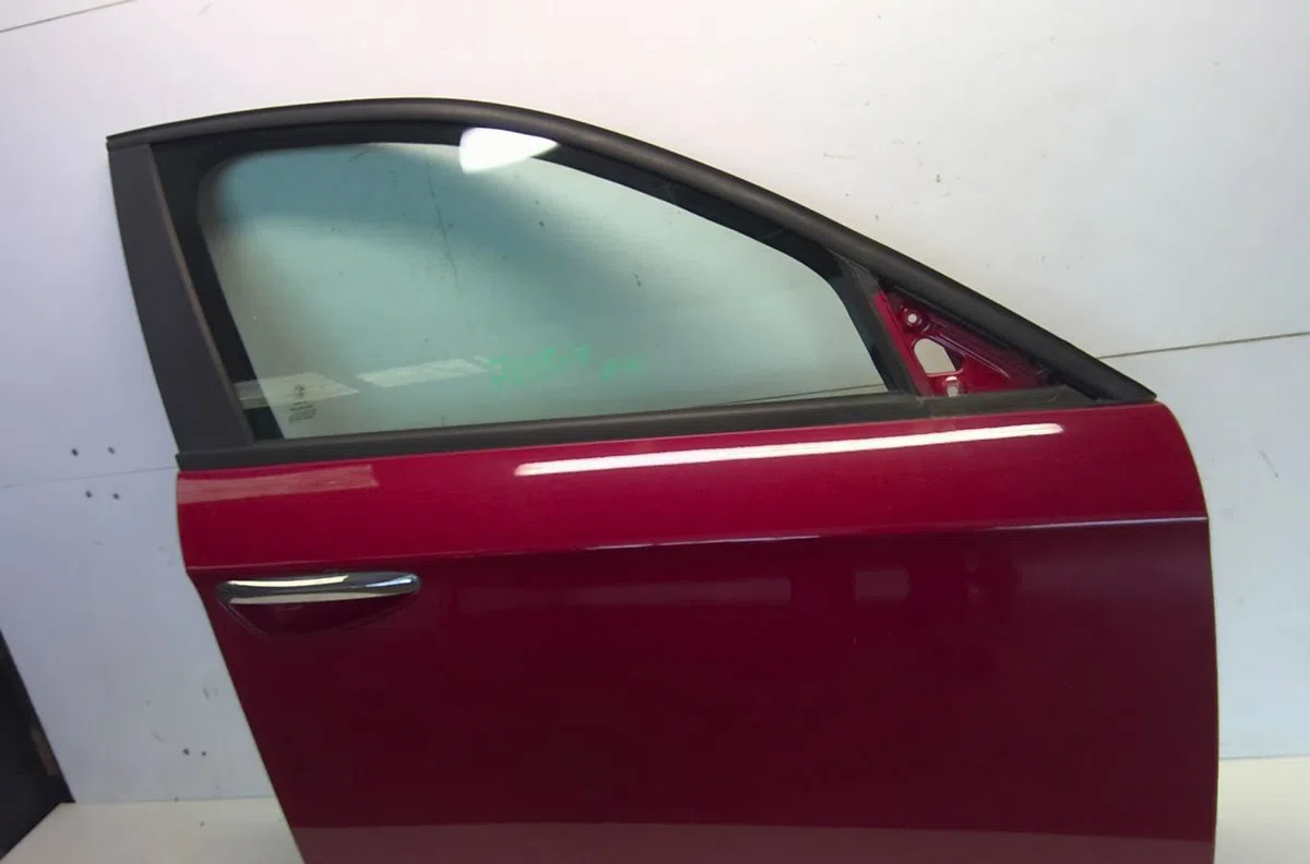 Porte avant droite Alfa romeo 159 (939_) 1.9 jtdm 16v (939axc1b, 939axc12) (2005-2011) occasion