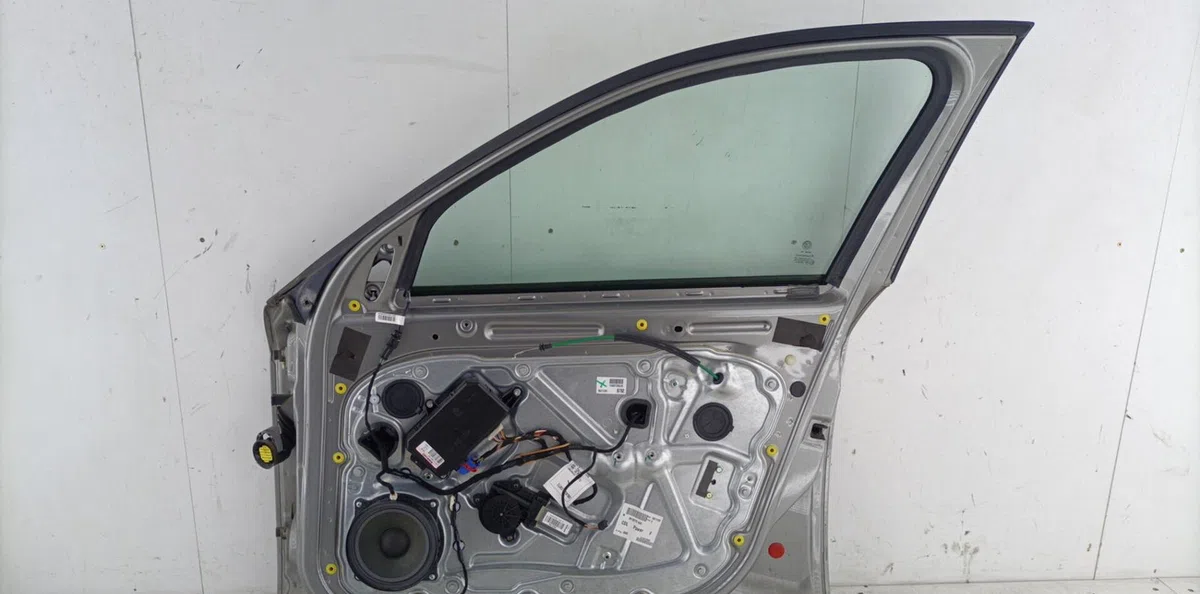 Porte avant droite ALFA ROMEO 159 BREAK occasion