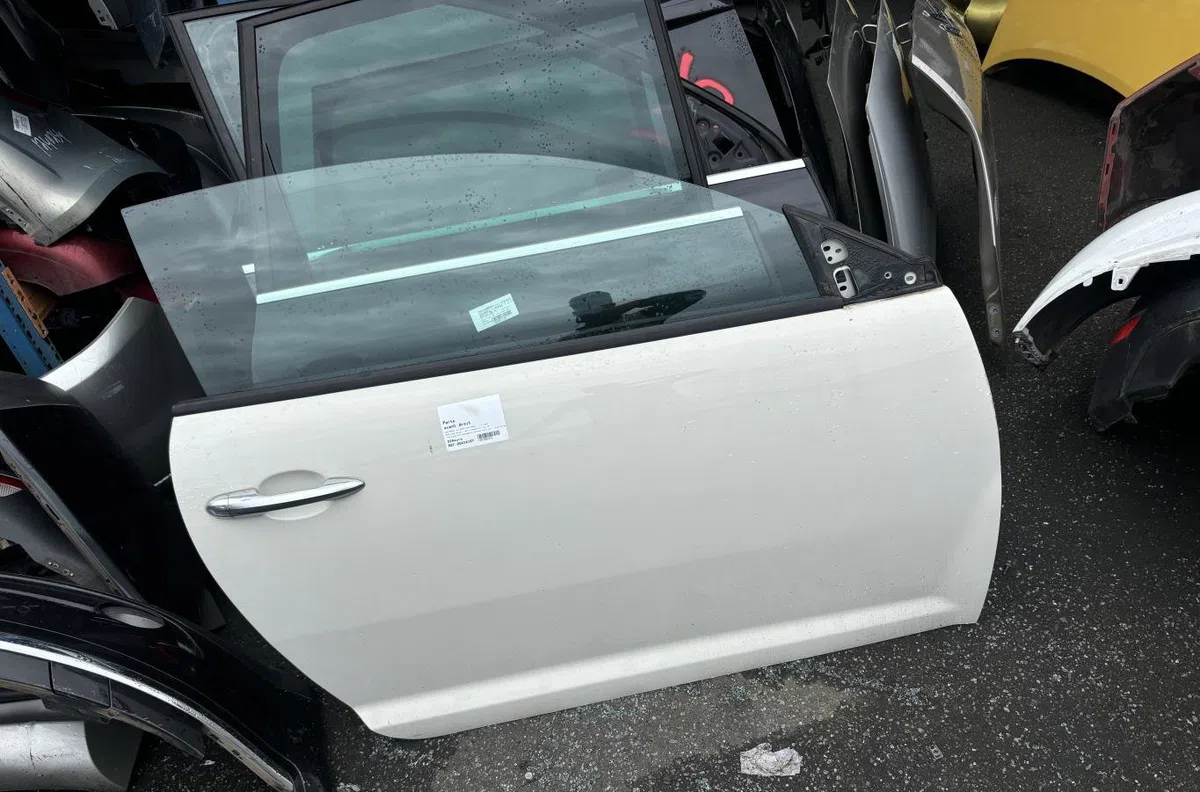 Porte avant droite Alfa romeo MITO (955_) 1.3 multijet (955axt1a) (2011-2015) occasion