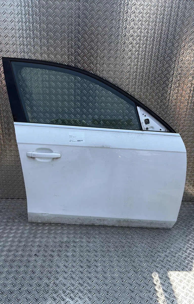 Porte avant droite Audi A4 B8 (8K2) 3.2 fsi quattro (2007-2012) occasion