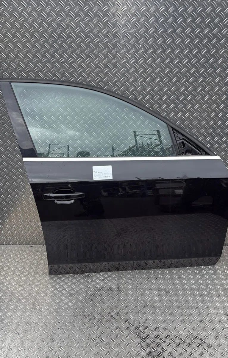 Porte avant droite Audi A4 B8 Avant (8K5) 2.0 tdi quattro (2011-2015) occasion