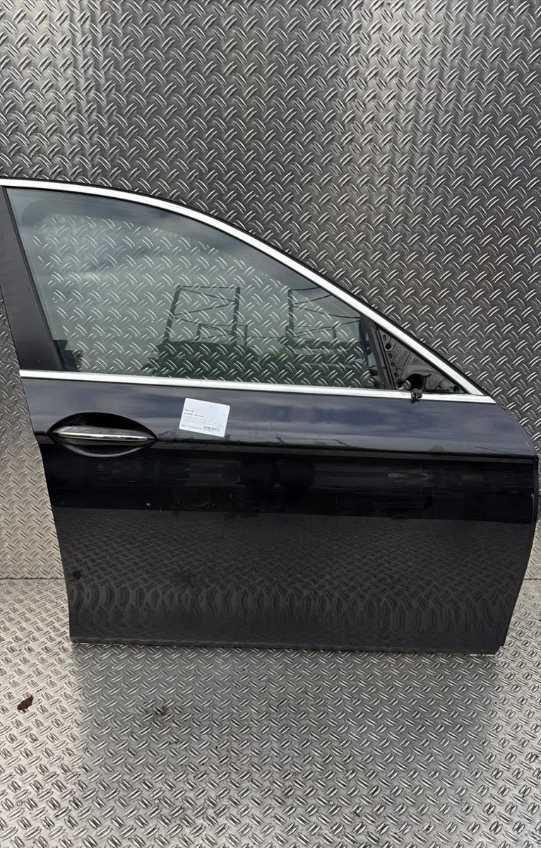 Porte avant droite Bmw 5 (F10) 520 d (2010-2014) occasion