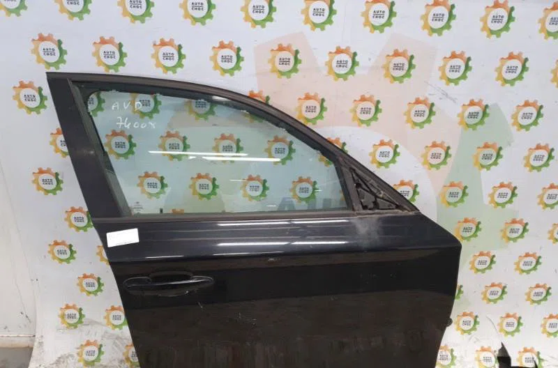Porte avant droite BMW SERIE 1 E81 occasion