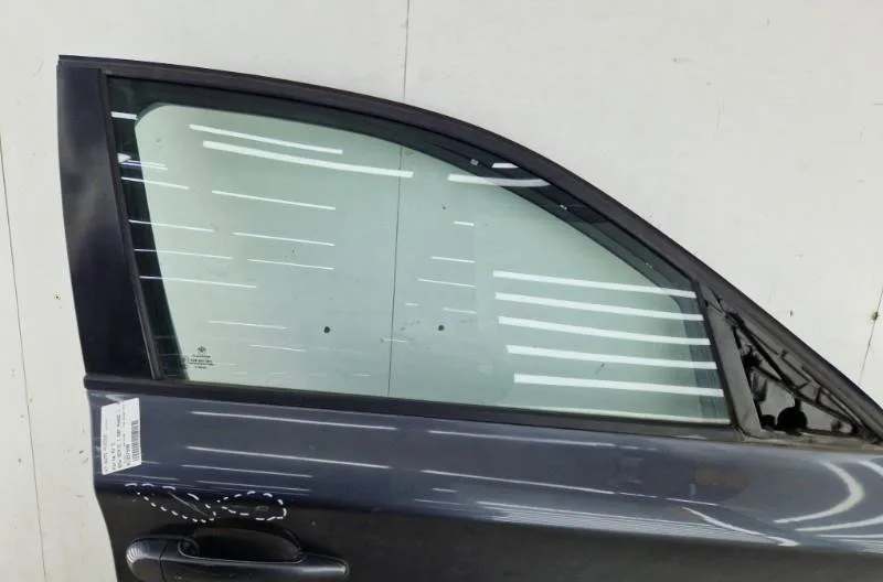 Porte avant droite BMW SERIE 1 E87 PHASE 1 occasion