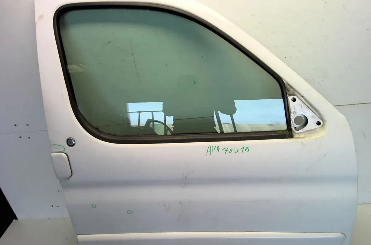 Porte avant droite Citroen BERLINGO - BERLINGO FIRST Monospace (MF_, GJK_, GFK_) 1.6 hdi 75 (mf9hw, gj9hwc, gf9hwc, gn9h