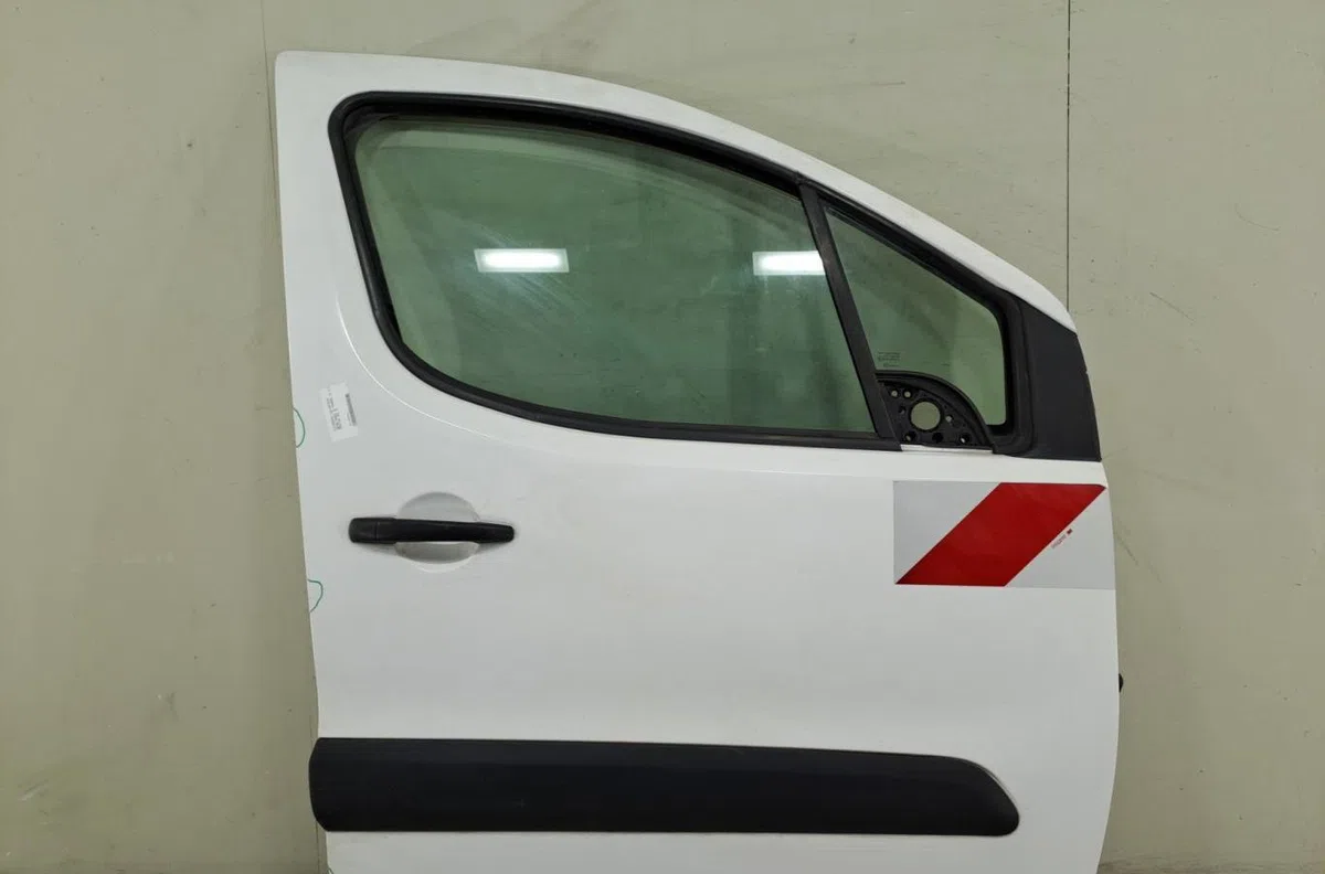 Porte avant droite Citroen BERLINGO Camionnette-Monospace (B9) 1.6 hdi 90 (2010-2017) occasion