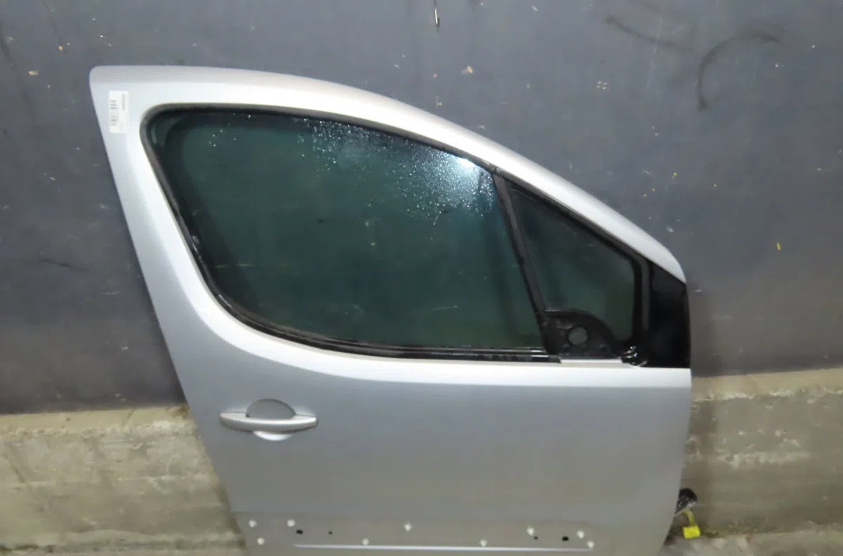 Porte avant droite Citroen BERLINGO MULTISPACE (B9) 1.6 hdi 115 (2010) occasion
