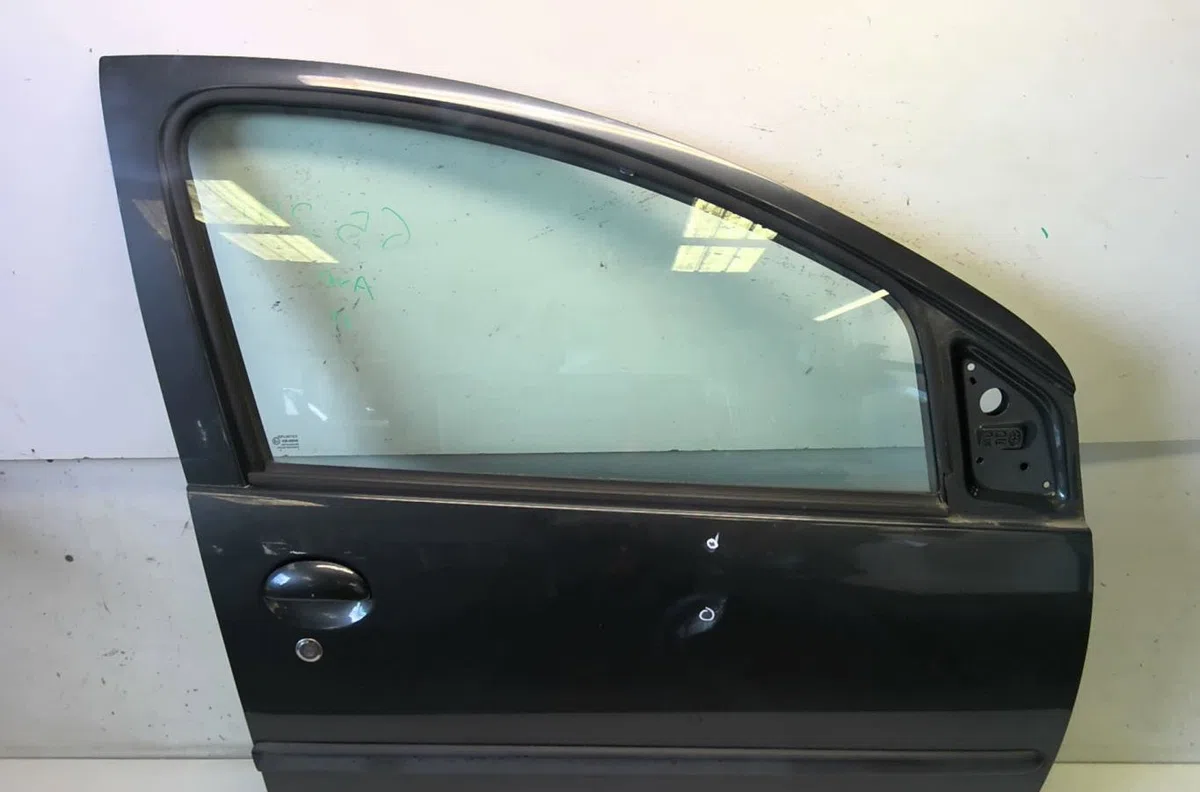 Porte avant droite CITROEN C1 1 PHASE 1 occasion