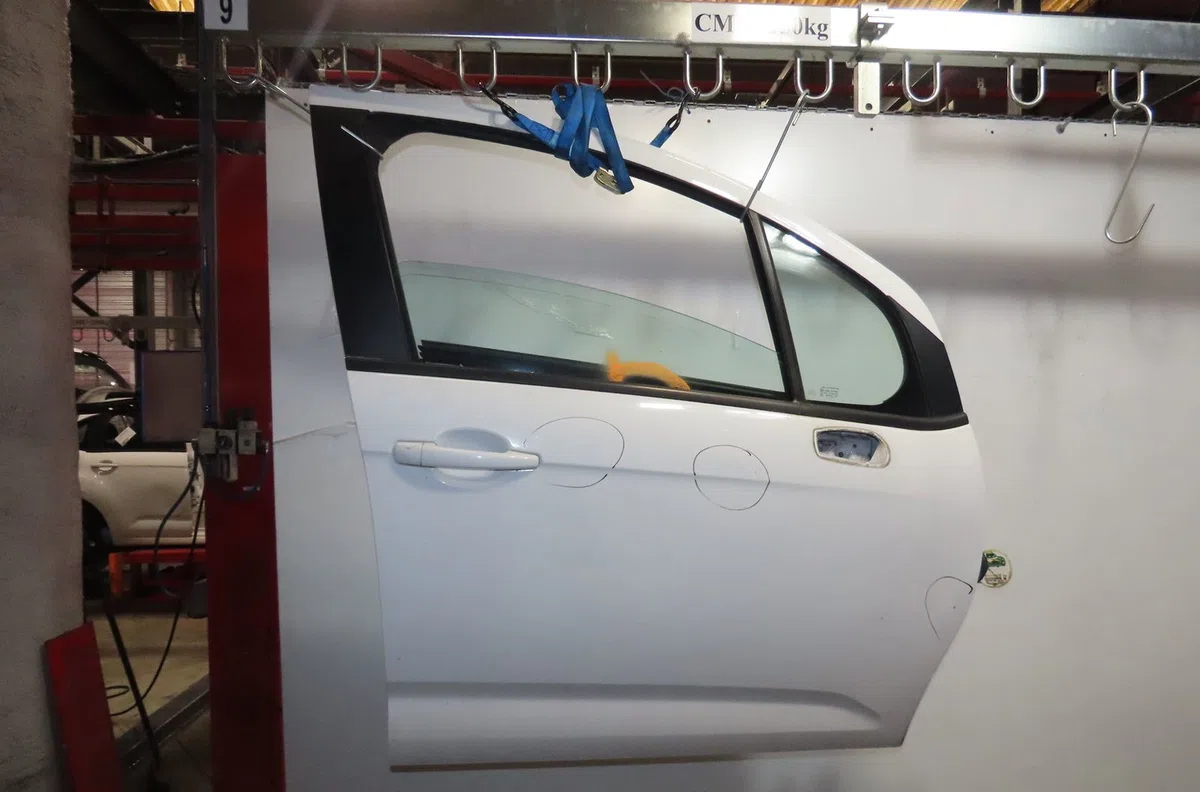 Porte avant droite Citroen C3 II (SC_) 1.4 hdi 70 (sc8hzc, sc8hr0, sc8hp4) (2009) 5 portes occasion
