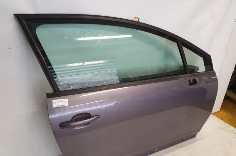Porte avant droite CITROEN C4 1 PHASE 1 COUPE occasion