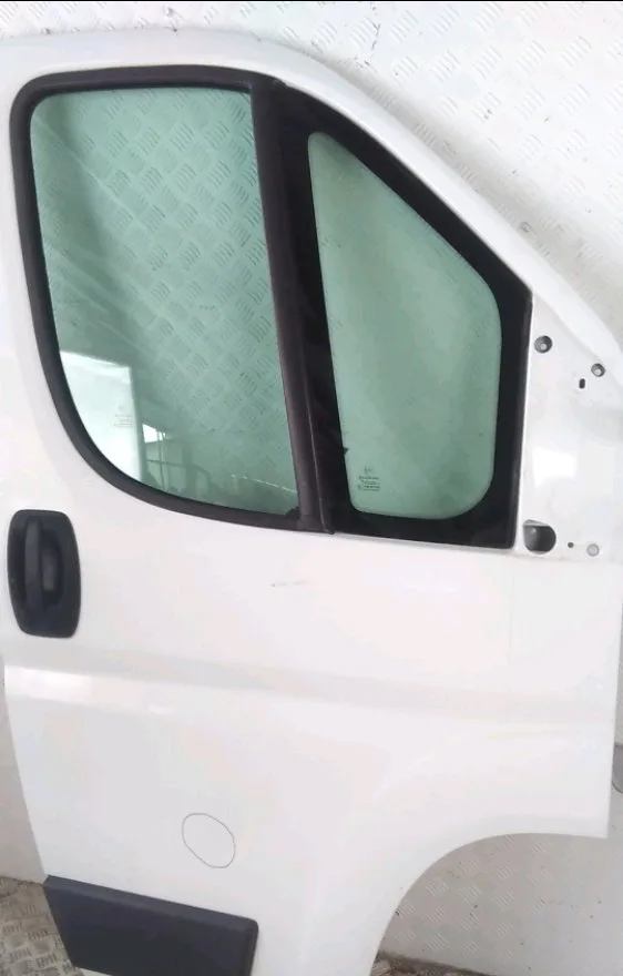 Porte avant droite Citroen JUMPER Camionnette 2.2 hdi 110 (2011) occasion