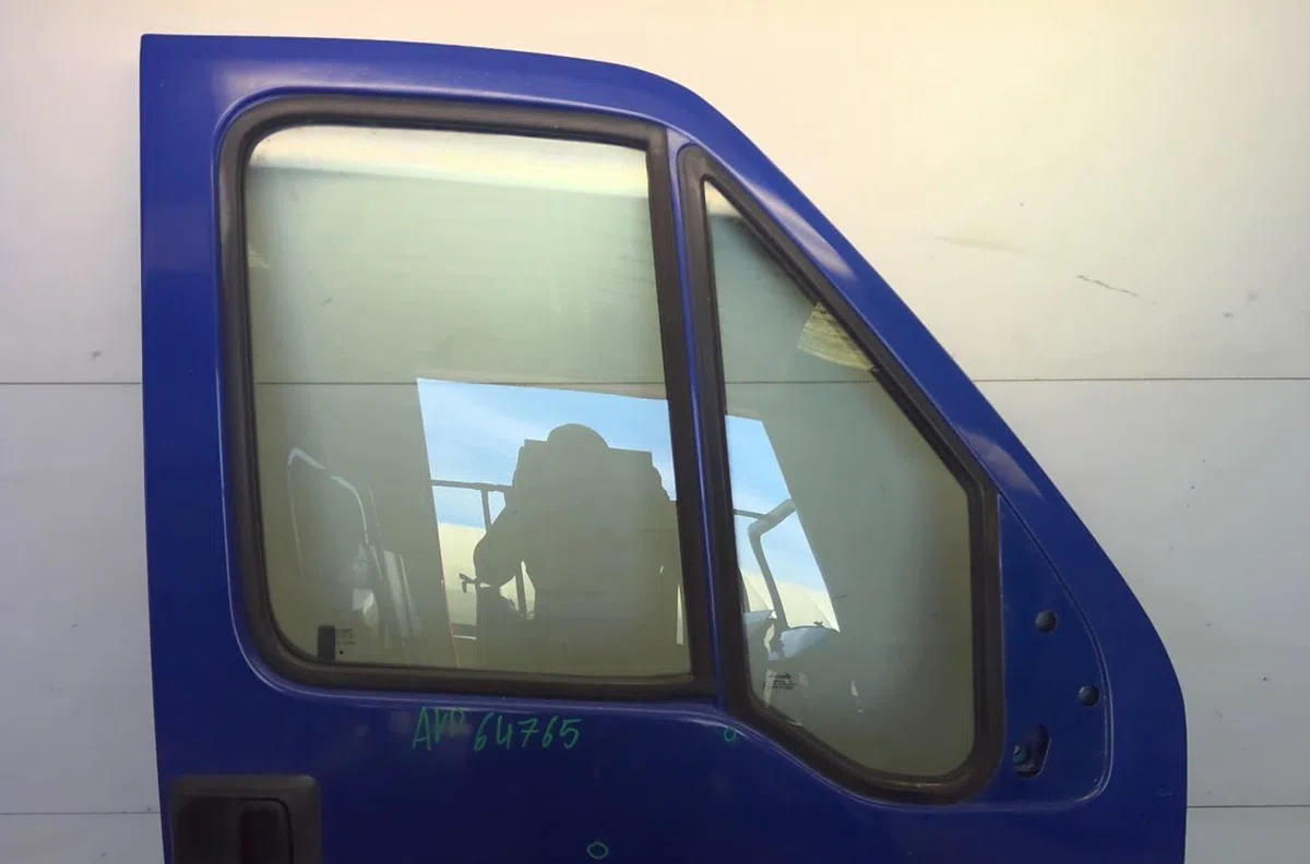 Porte avant droite Citroen JUMPER Camionnette (244) 2.2 hdi (2002-2006) occasion