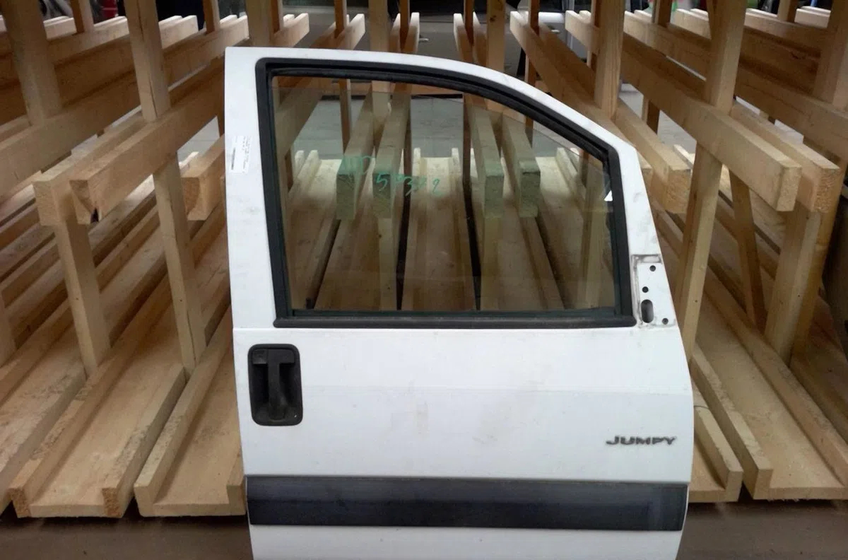 Porte avant droite CITROEN JUMPY 1 PHASE 2 occasion