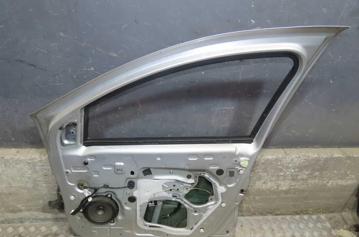 Porte avant droite Dacia SANDERO II 1.5 dci (2012) 5 portes occasion