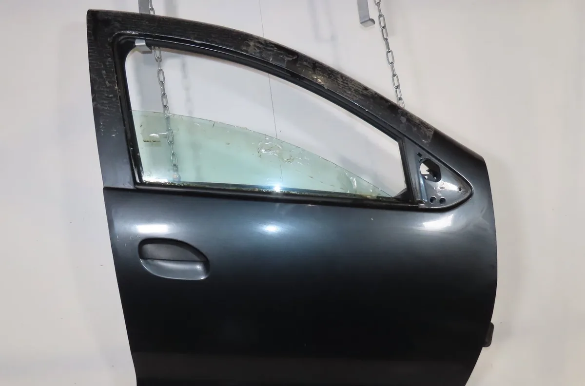 Porte avant droite Dacia SANDERO II 1.5 dci 75 - blue dci 75 (b8jw, b8m4, b8ah, b8m7, b8m6) (2012) occasion