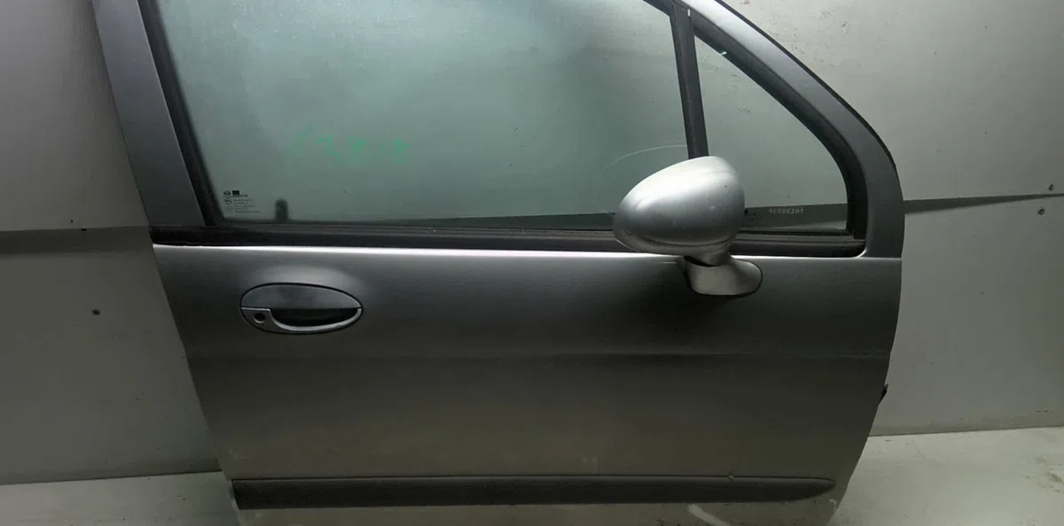 Porte avant droite Daewoo MATIZ (M100, M150) 0.8 (1998) 5 portes occasion