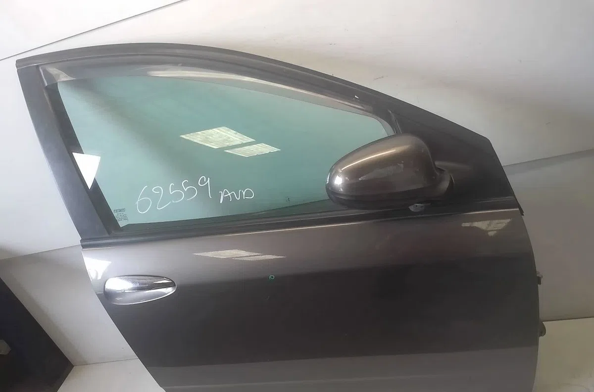 Porte avant droite Fiat CROMA (194_) 1.9 d multijet (194axc1b, 194axc12) (2005-2011) occasion