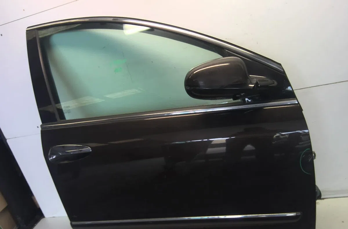 Porte avant droite Fiat CROMA (194_) 1.9 d multijet (194axc1b, 194axc12) (2005-2011) occasion