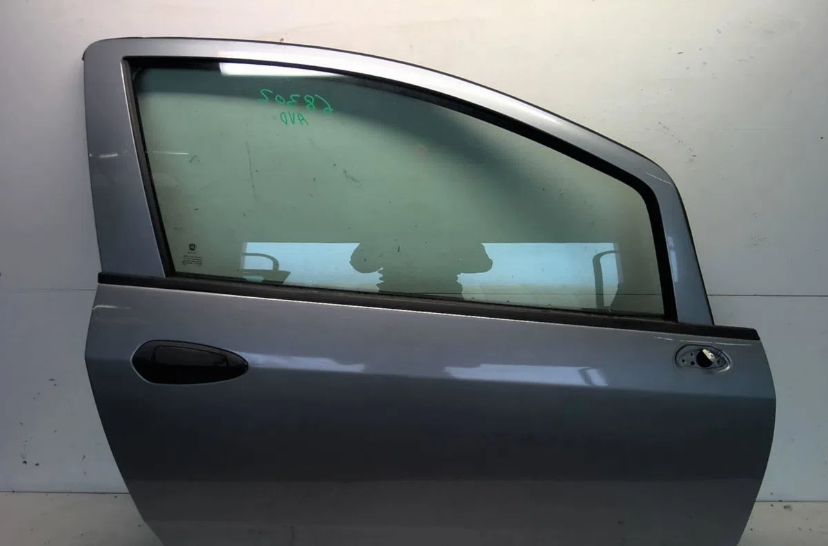 Porte avant droite Fiat GRANDE PUNTO (199_) 1.2 (2005) occasion