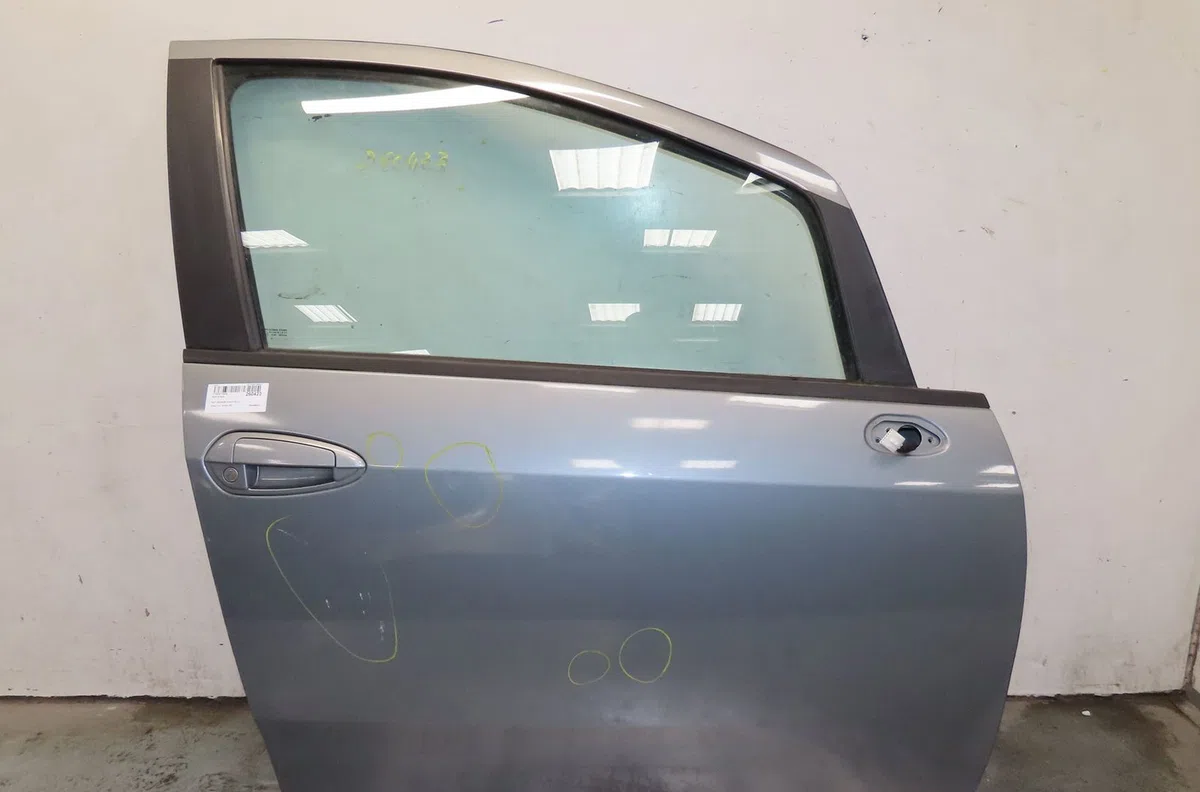 Porte avant droite Fiat GRANDE PUNTO (199_) 1.3 d multijet (2008) occasion