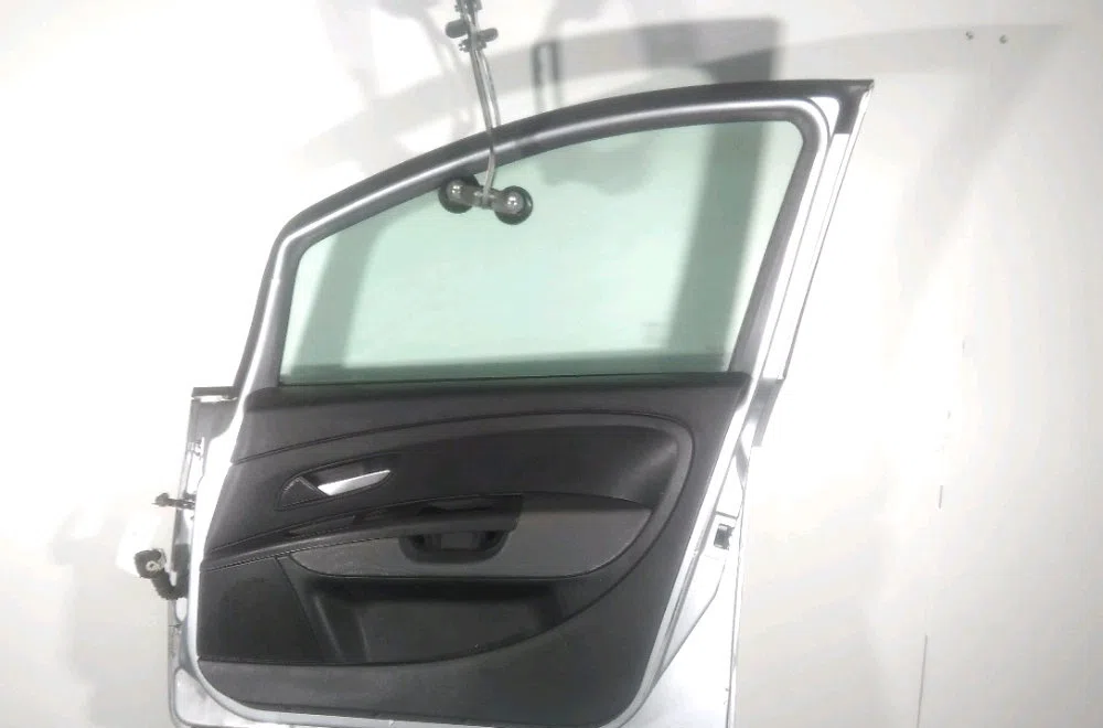 Porte avant droite Fiat GRANDE PUNTO (199_) 1.3 d multijet (2008) occasion