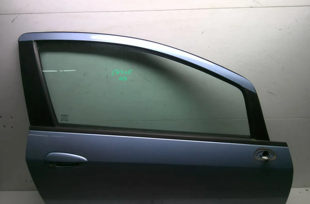 Porte avant droite Fiat GRANDE PUNTO (199_) 1.4 (199axb11, 199axb1a, 199bxb1a, 199axl1a) (2005-2015) occasion