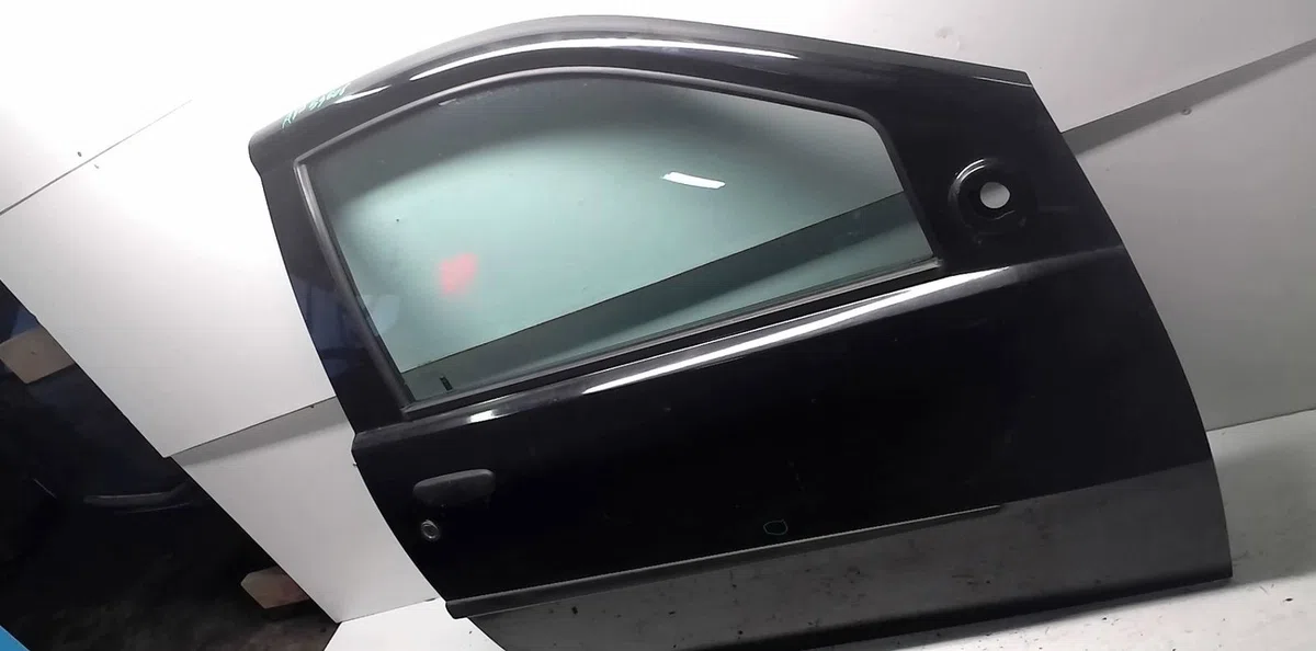 Porte avant droite Fiat PUNTO (188_) 1.2 60 (188.030, .050, .130, .150, .230, .250) (1999-2010) occasion