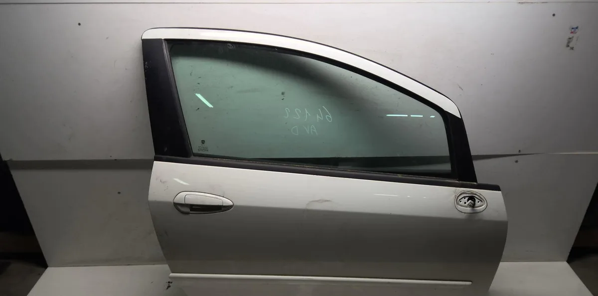 Porte avant droite Fiat PUNTO (199_) 1.3 d multijet (2012) occasion