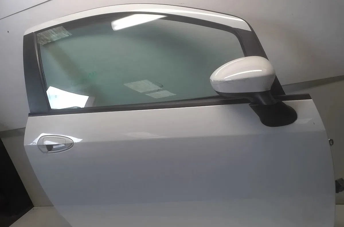 Porte avant droite Fiat PUNTO EVO (199_) 1.4 (199axb1a) (2009-2012) occasion