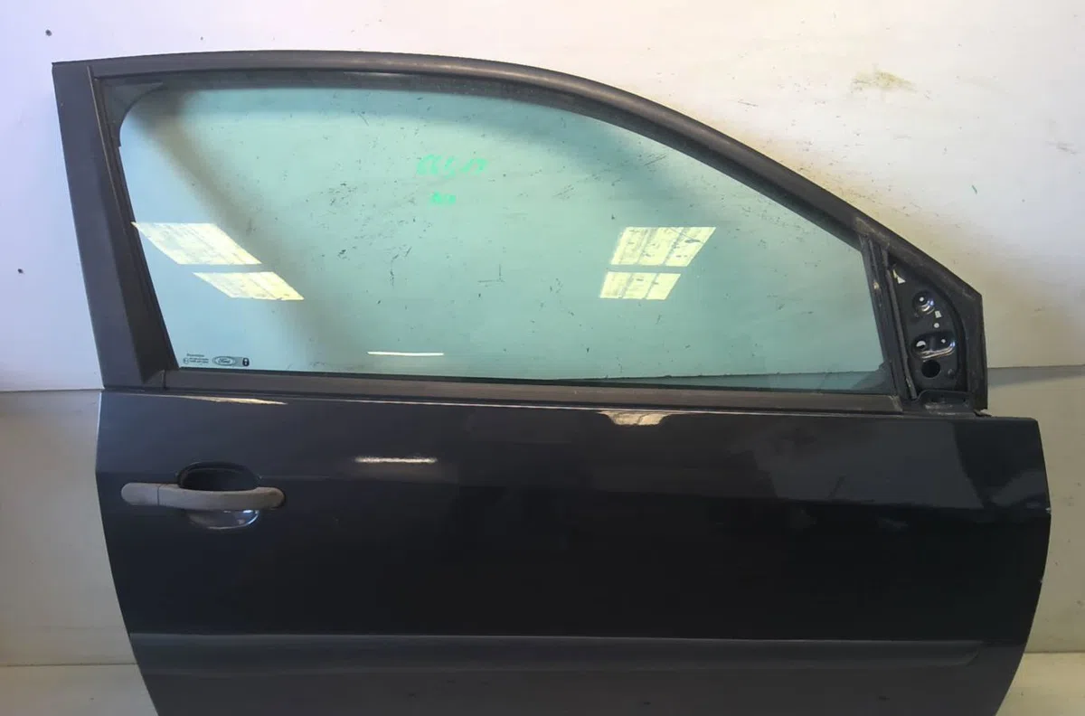Porte avant droite Ford FIESTA V (JH_, JD_) 1.25 16v (2002-2008) occasion