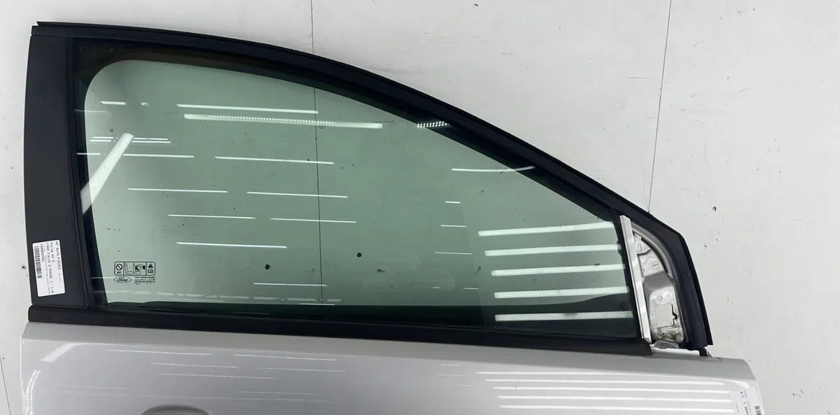 Porte avant droite FORD FOCUS 2 PHASE 1 occasion