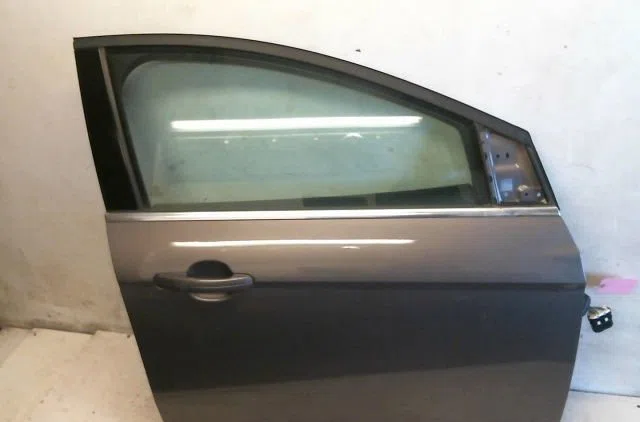 Porte avant droite Ford FOCUS III 1.6 ti (2010-2018) occasion