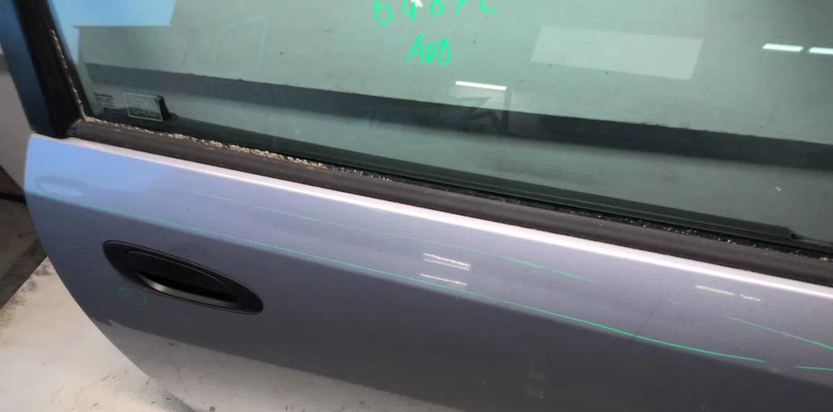 Porte avant droite Honda CIVIC VII Hatchback (EU, EP, EV) 1.4 is (ep1, eu5, eu7) (2000-2005) occasion
